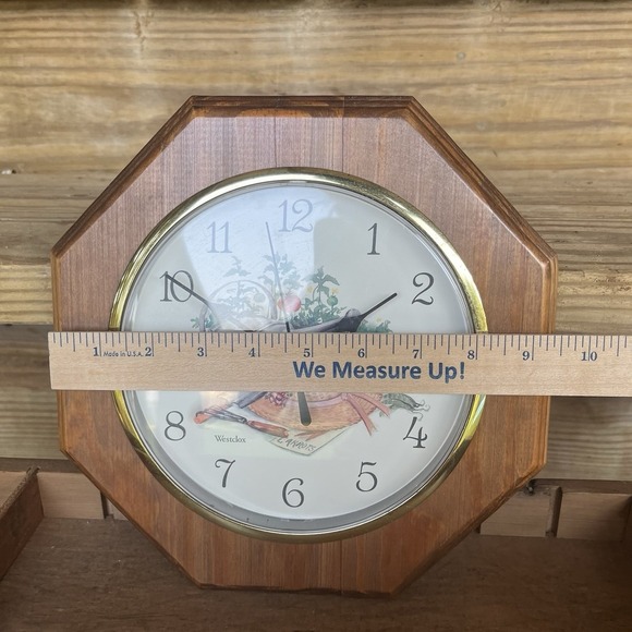 VINTAGE WOOD WESTCLOX Octogan WALL CLOCK GARDENING THEME 10.5" - Picture 5 of 5